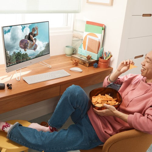 HP 24-cb1040na Intel® Core™ i5 i5-1235U 60.5 cm (23.8") 1920 x 1080 pixels All-in-One PC 8 GB DDR4-SDRAM 512 GB SSD NVIDIA GeForce MX450 Windows 11 Home Wi-Fi 5 (802.11ac) White