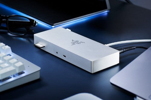 Razer RC21-01690200-R3W1 notebook dock/port replicator Wired Thunderbolt 4 Grey