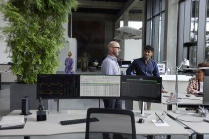 HP Elite t755 3 GHz Windows 10 IoT Enterprise 1.4 kg Black V2546