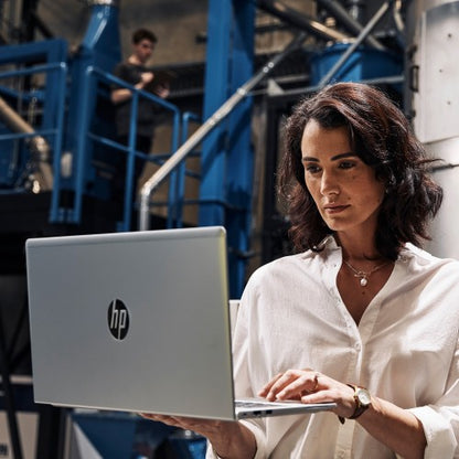 HP ProBook 450 G9 Intel® Core™ i7 i7-1255U Laptop 39.6 cm (15.6") Full HD 16 GB DDR4-SDRAM 512 GB SSD Wi-Fi 6 (802.11ax) Windows 11 Pro Silver