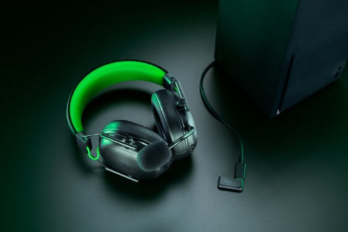 Razer BlackShark V3 X HyperSpeed Headset Wired & Wireless Head-band Gaming USB Type-A Bluetooth Black, Green