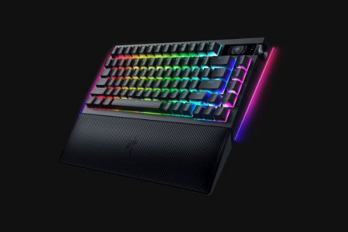 Razer BlackWidow V4 Pro keyboard Gaming USB + RF Wireless + Bluetooth QWERTY US International Black