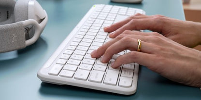 Logitech 920-012459 keyboard Office RF Wireless + Bluetooth QWERTY Nordic Graphite