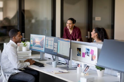 HP E-Series E27q G4 QHD Monitor