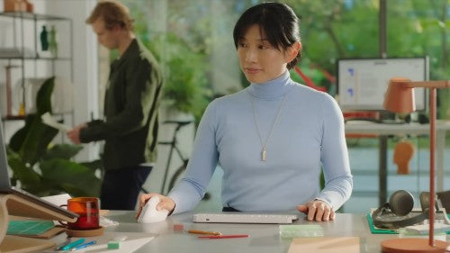 Logitech Lift Vertical Ergonomic Mouse