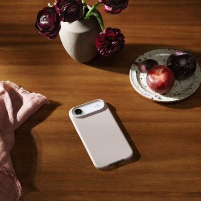 Apple Beats iPhone Air Case with MagSafe and Camera Control — Lime Stone