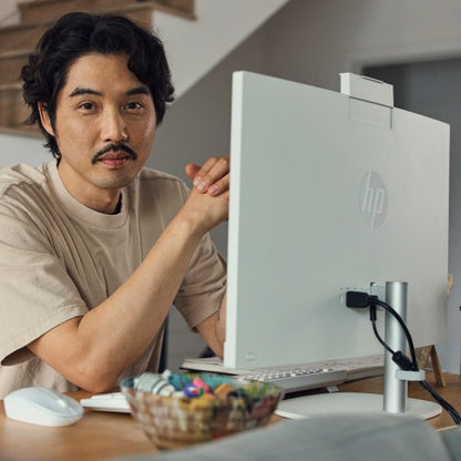 HP 24-cr1008na Intel Core Ultra 5 125U 60.5 cm (23.8") 1920 x 1080 pixels All-in-One PC 8 GB DDR5-SDRAM 512 GB SSD Windows 11 Home Wi-Fi 6 (802.11ax) White