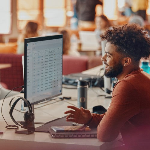 HP Poly Poly Voyager Focus 2-M Microsoft Teams Certified with charge stand Headset