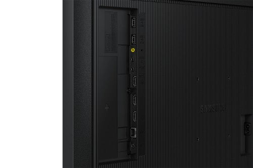 Samsung QM32C Digital signage flat panel 81.3 cm (32") LCD Wi-Fi 400 cd/m² Full HD Black Built-in processor Tizen 24/7